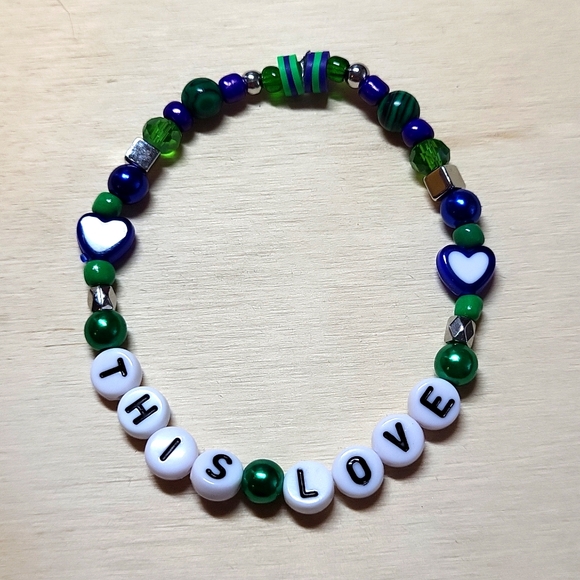 This Love- Taylor Swift Friendship Bracelet - Picture 4 of 4